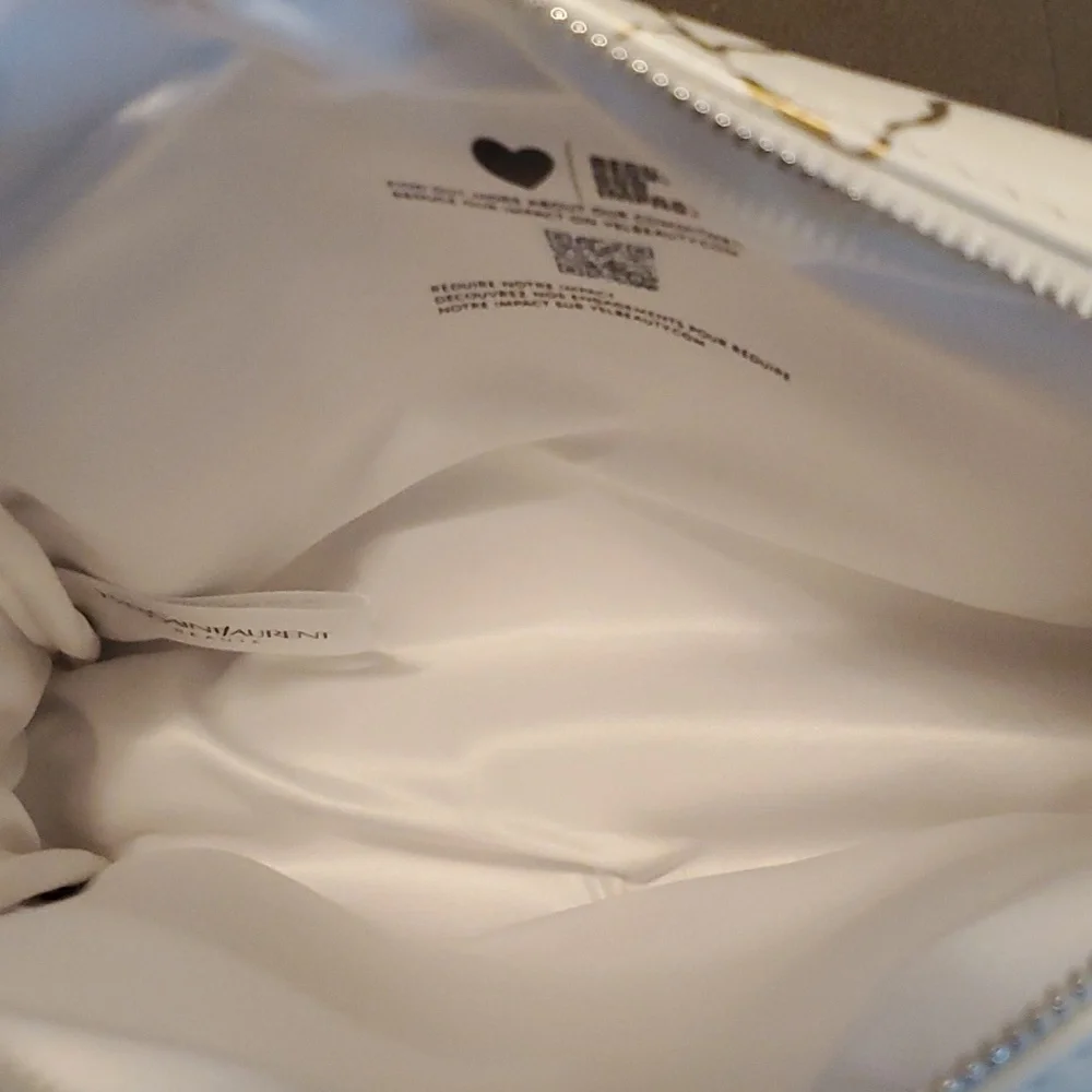 Ysl Beauty Makeup Bag - Picture 4 of 4